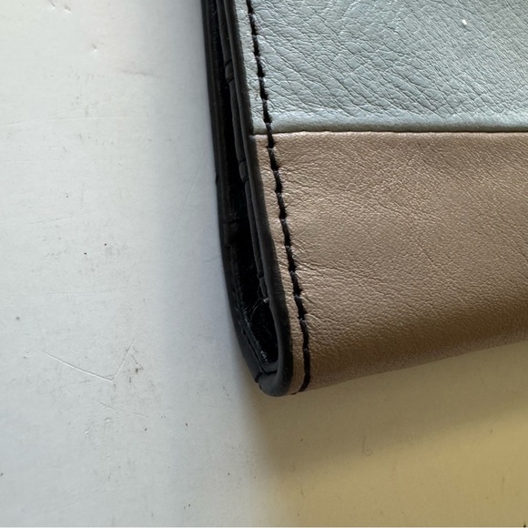 Fossil Fiona Patchwork Women's Leather Multicolor Wallet - Picture 6 of 11